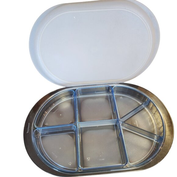 Vintage Tupperware Divided Serving Tray With Lid 6 Compartments Oval Shape Durab - Picture 1 of 2